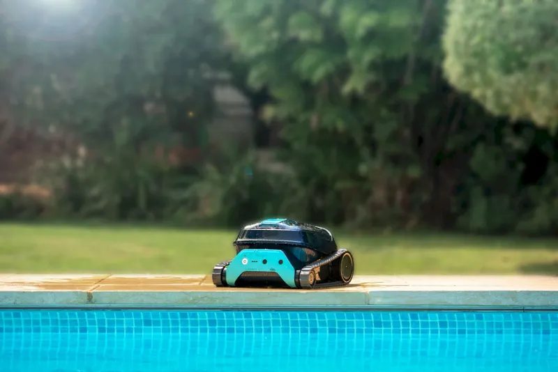 Dolphin Liberty 300 Zwembadrobot 9 Dolphin Liberty 300 Zwembadrobot - Afbeelding 7