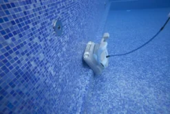 Dolphin Zenit 20 Pro Zwembadrobot -Zwembad Wereld zenit20 10